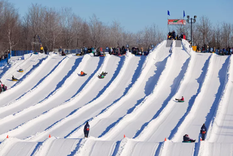 Rabka_Atrakcje_Maciejowa_Zima_Tory saneczkowe_snowtubing - Przykład TripSavvy