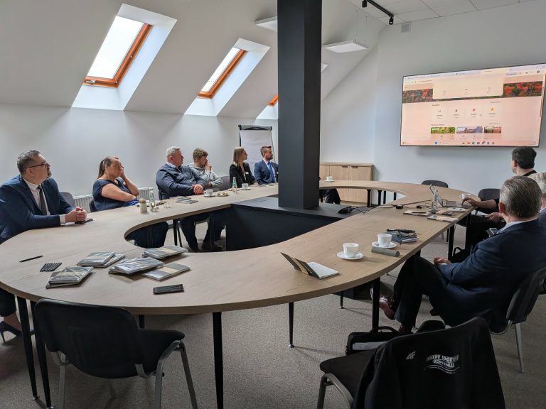 Rabka - Spotkanie nt inwestycji w Banku Spółdzielczym z Raby Wyżnej